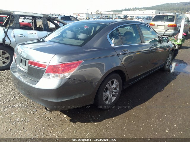 Photo 3 VIN: 1HGCP2F44BA092744 - HONDA ACCORD SDN 