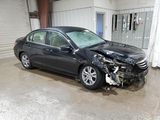 Photo 3 VIN: 1HGCP2F44CA012098 - HONDA ACCORD LXP 