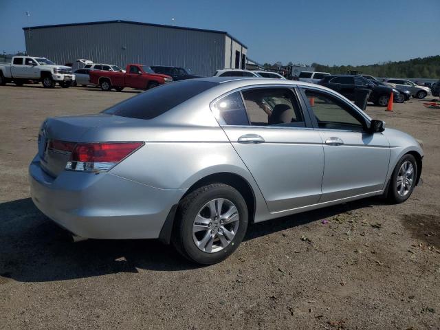 Photo 2 VIN: 1HGCP2F44CA105574 - HONDA ACCORD LXP 