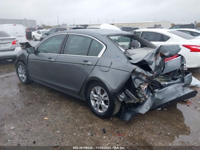 Photo 2 VIN: 1HGCP2F44CA171137 - HONDA ACCORD 