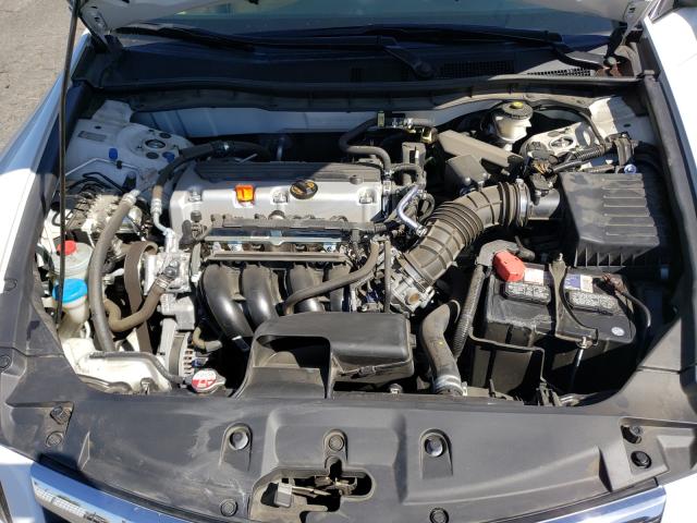 Photo 6 VIN: 1HGCP2F44CA181618 - HONDA ACCORD LXP 