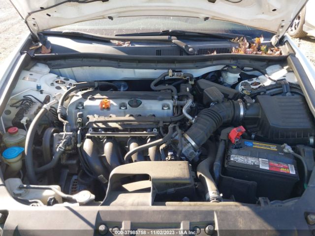 Photo 9 VIN: 1HGCP2F45AA004993 - HONDA ACCORD 