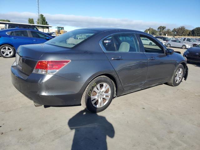 Photo 2 VIN: 1HGCP2F45AA012379 - HONDA ACCORD LXP 