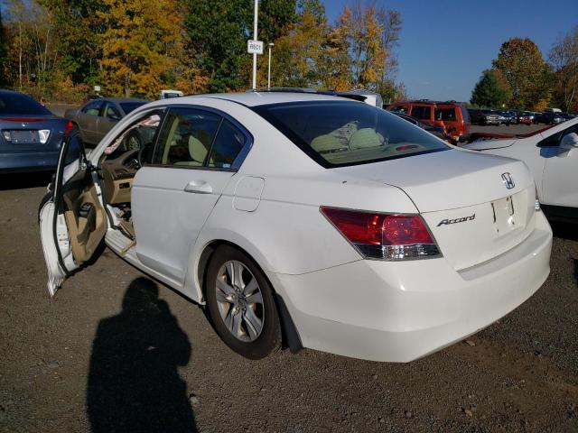 Photo 2 VIN: 1HGCP2F45AA022538 - HONDA ACCORD LXP 