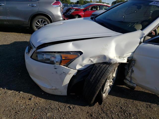 Photo 8 VIN: 1HGCP2F45AA022538 - HONDA ACCORD LXP 