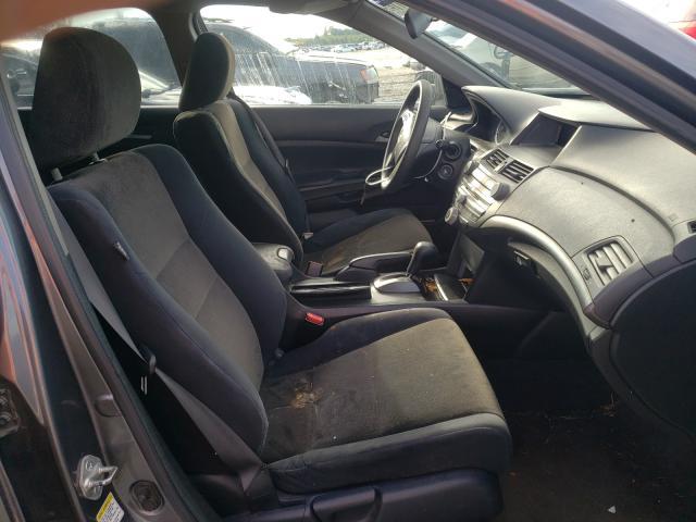 Photo 4 VIN: 1HGCP2F45AA024547 - HONDA ACCORD LXP 