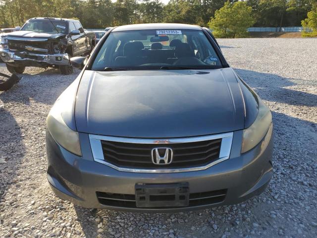 Photo 4 VIN: 1HGCP2F45AA032356 - HONDA ACCORD 