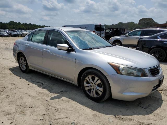 Photo 3 VIN: 1HGCP2F45AA061503 - HONDA ACCORD LXP 