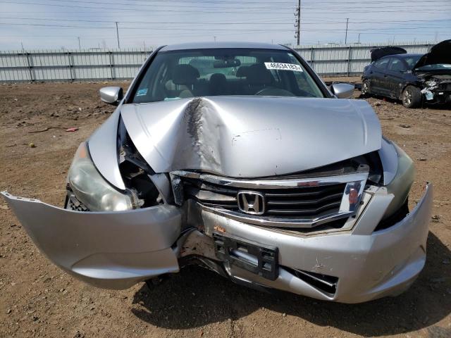 Photo 4 VIN: 1HGCP2F45AA112370 - HONDA ACCORD LXP 