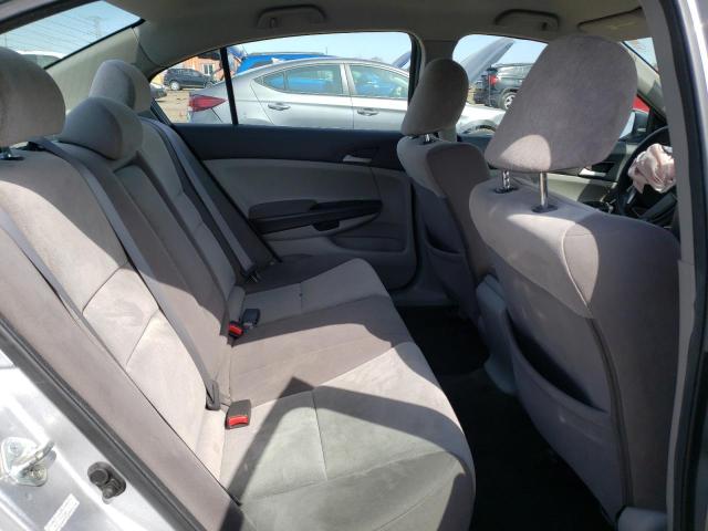 Photo 9 VIN: 1HGCP2F45AA112370 - HONDA ACCORD LXP 