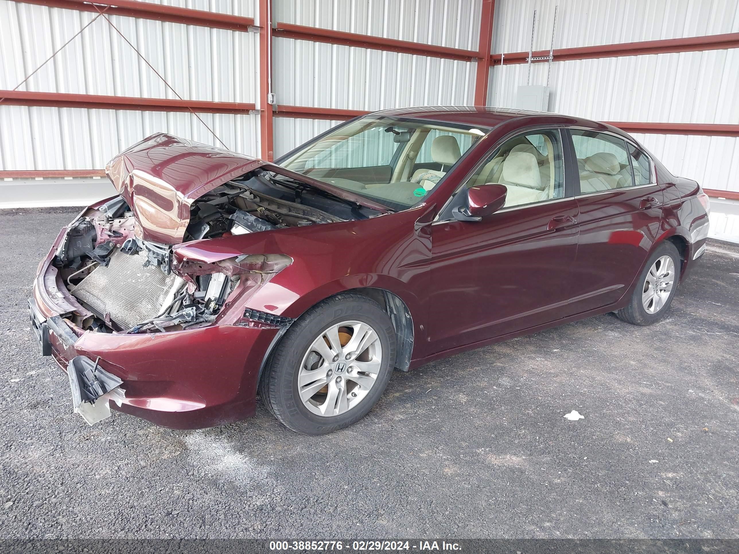 Photo 1 VIN: 1HGCP2F45AA113809 - HONDA ACCORD 