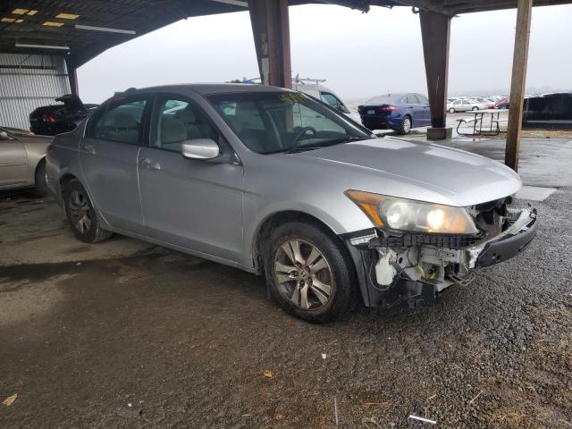 Photo 3 VIN: 1HGCP2F45AA144168 - HONDA ACCORD LXP 