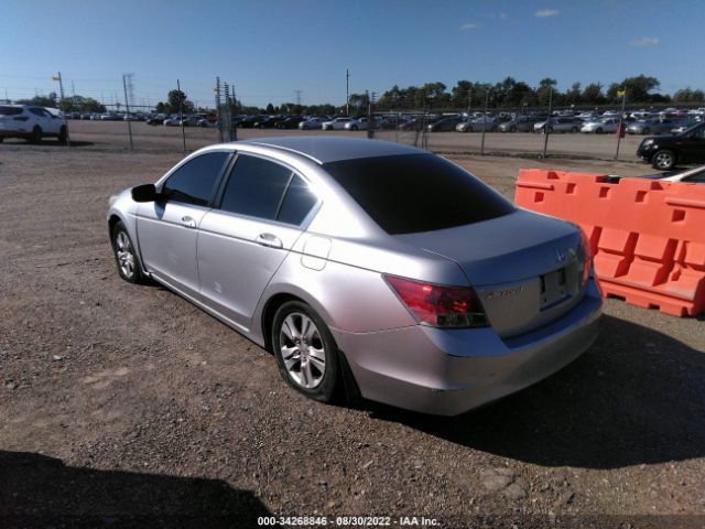 Photo 2 VIN: 1HGCP2F45AA164484 - HONDA ACCORD SDN 