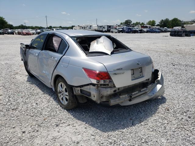 Photo 2 VIN: 1HGCP2F45AA187800 - HONDA ACCORD LXP 