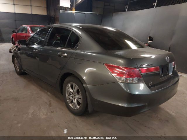 Photo 2 VIN: 1HGCP2F45BA089108 - HONDA ACCORD 