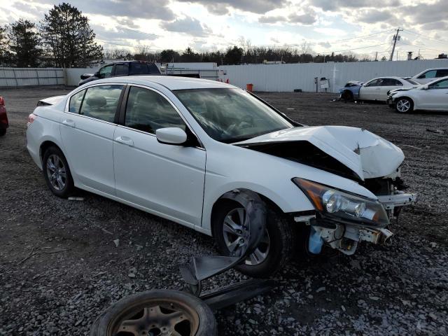 Photo 3 VIN: 1HGCP2F45BA092672 - HONDA ACCORD LXP 