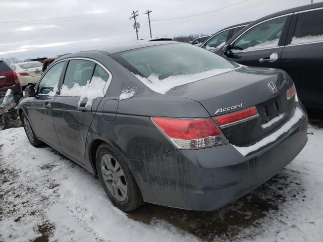 Photo 2 VIN: 1HGCP2F45BA093546 - HONDA ACCORD LXP 