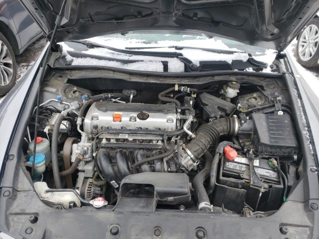 Photo 6 VIN: 1HGCP2F45BA093546 - HONDA ACCORD LXP 