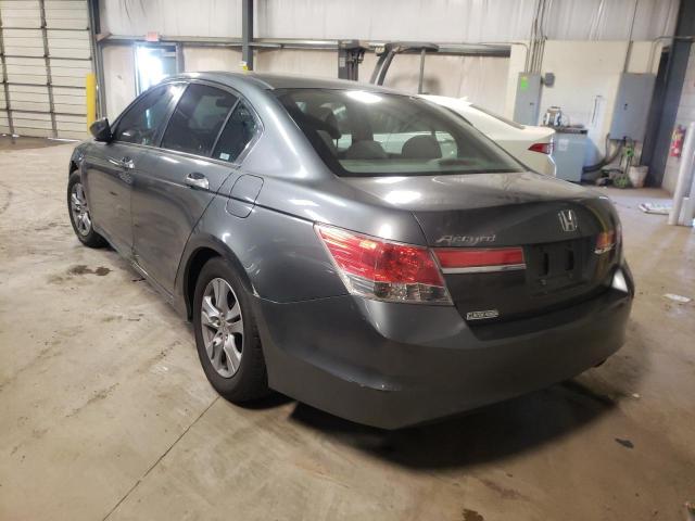 Photo 2 VIN: 1HGCP2F45BA113813 - HONDA ACCORD LXP 