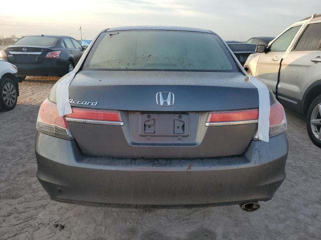 Photo 5 VIN: 1HGCP2F45CA023403 - HONDA ACCORD LXP 