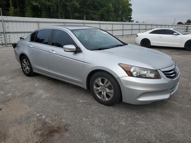 Photo 3 VIN: 1HGCP2F45CA116745 - HONDA ACCORD LXP 