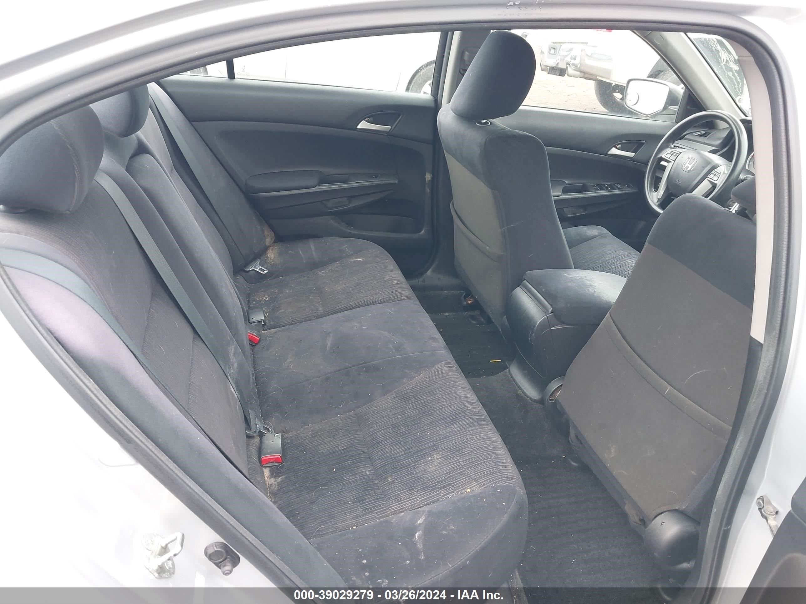 Photo 7 VIN: 1HGCP2F45CA155884 - HONDA ACCORD 