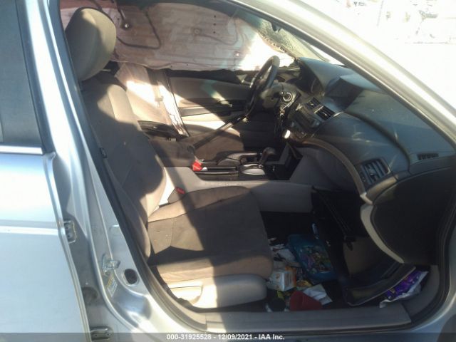 Photo 4 VIN: 1HGCP2F45CA208793 - HONDA ACCORD SDN 