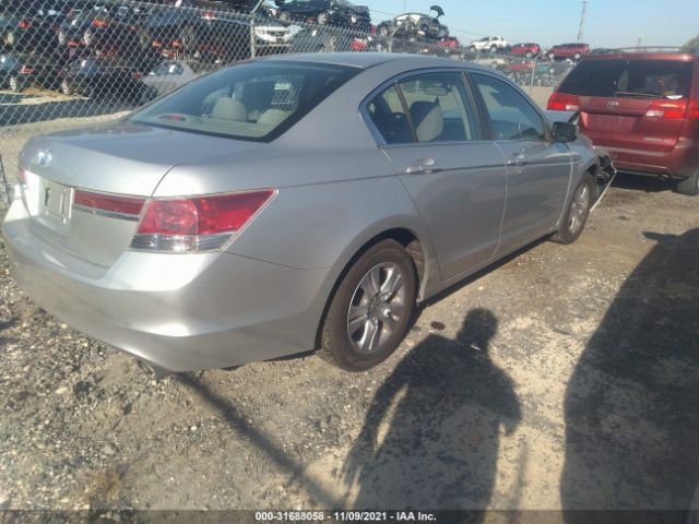 Photo 3 VIN: 1HGCP2F45CA216327 - HONDA ACCORD SDN 