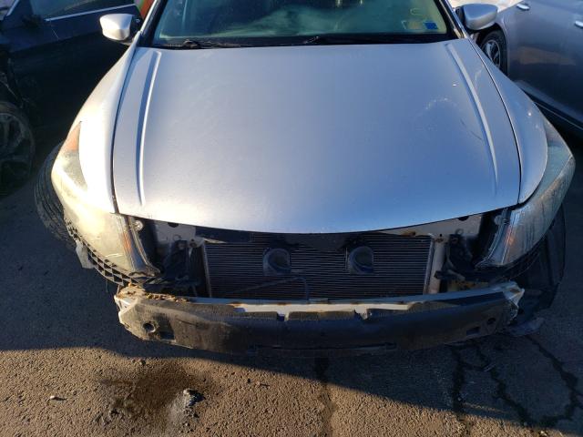 Photo 8 VIN: 1HGCP2F46AA012956 - HONDA ACCORD LXP 