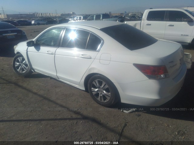 Photo 2 VIN: 1HGCP2F46AA058304 - HONDA ACCORD SDN 