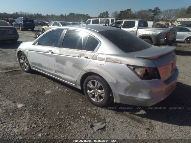 Photo 2 VIN: 1HGCP2F46AA064653 - HONDA ACCORD 