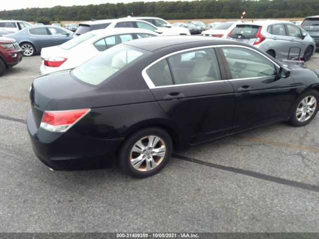 Photo 3 VIN: 1HGCP2F46AA072283 - HONDA ACCORD SDN 