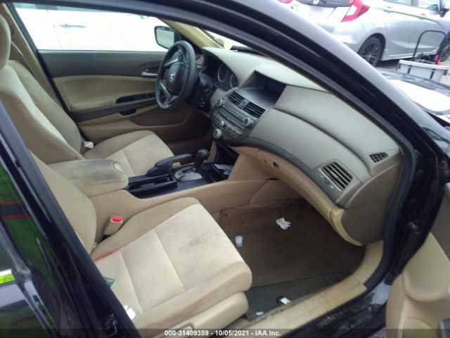 Photo 4 VIN: 1HGCP2F46AA072283 - HONDA ACCORD SDN 