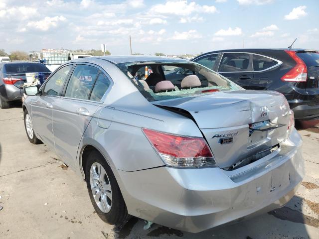 Photo 2 VIN: 1HGCP2F46AA127475 - HONDA ACCORD LXP 