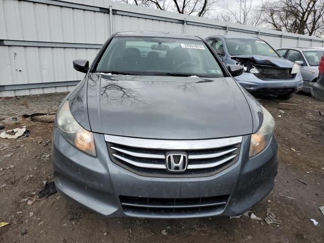 Photo 4 VIN: 1HGCP2F46BA001764 - HONDA ACCORD 