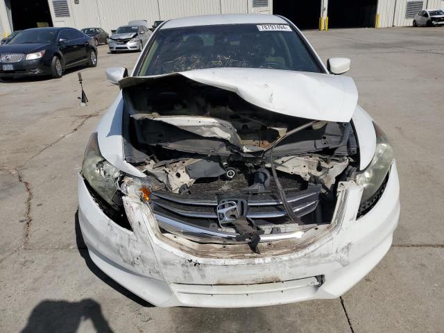 Photo 4 VIN: 1HGCP2F46BA052116 - HONDA ACCORD LXP 