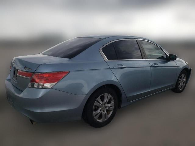 Photo 2 VIN: 1HGCP2F46BA077548 - HONDA ACCORD 