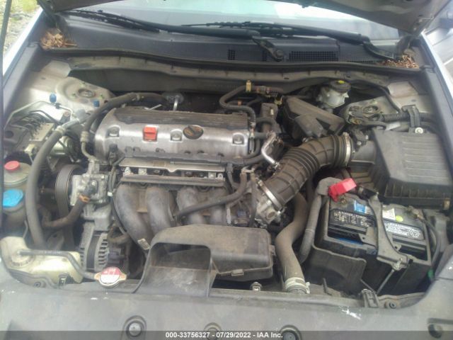 Photo 9 VIN: 1HGCP2F46BA088386 - HONDA ACCORD SDN 