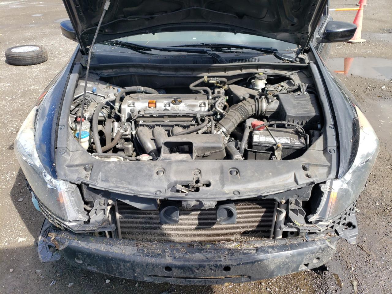 Photo 10 VIN: 1HGCP2F46BA104215 - HONDA ACCORD 