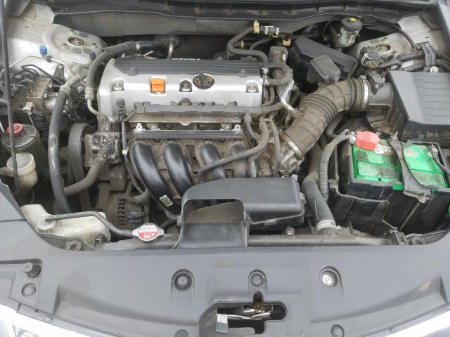 Photo 6 VIN: 1HGCP2F46BA104909 - HONDA ACCORD LXP 