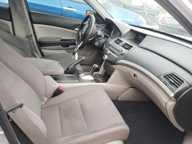 Photo 4 VIN: 1HGCP2F46BA116252 - HONDA ACCORD LXP 