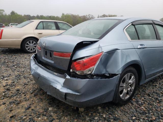 Photo 8 VIN: 1HGCP2F46CA102675 - HONDA ACCORD LXP 