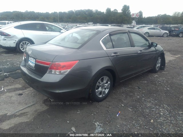 Photo 3 VIN: 1HGCP2F46CA111781 - HONDA ACCORD SDN 