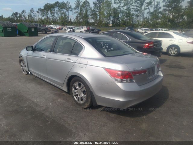 Photo 2 VIN: 1HGCP2F46CA115765 - HONDA ACCORD SDN 