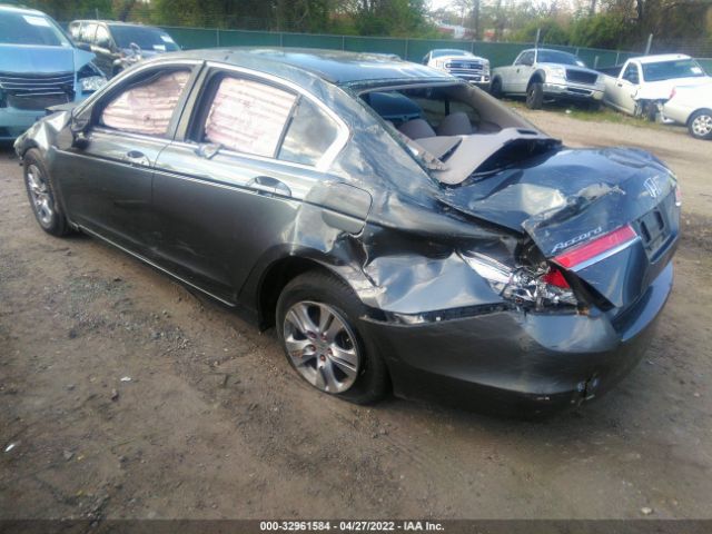 Photo 2 VIN: 1HGCP2F46CA120044 - HONDA ACCORD SDN 