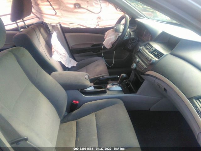 Photo 4 VIN: 1HGCP2F46CA120044 - HONDA ACCORD SDN 