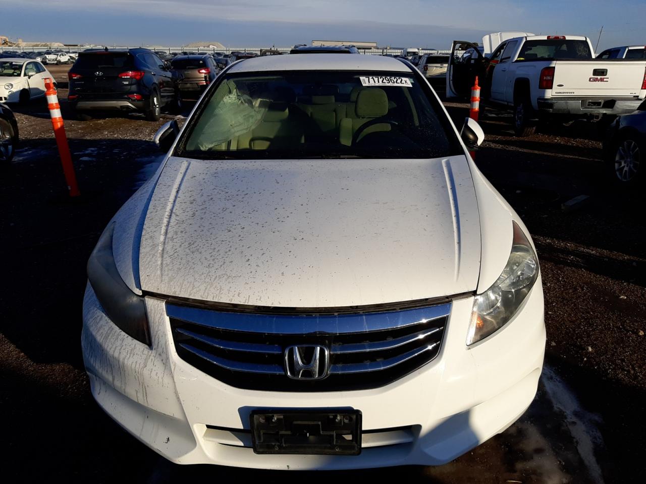 Photo 4 VIN: 1HGCP2F46CA194807 - HONDA ACCORD 