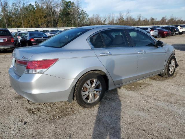 Photo 2 VIN: 1HGCP2F46CA201867 - HONDA ACCORD LXP 