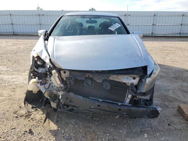 Photo 4 VIN: 1HGCP2F46CA201867 - HONDA ACCORD LXP 