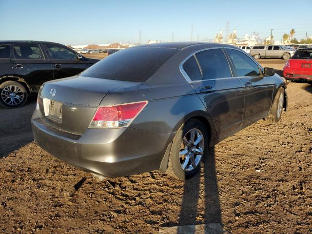 Photo 3 VIN: 1HGCP2F47AA016871 - HONDA ACCORD LXP 